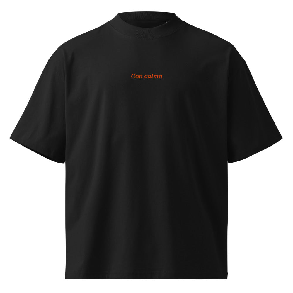 Con calma — t-shirt oversize nera, ricamo arancione