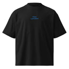 Passo a prenderti — t-shirt oversize nera, ricamo acqua pavone