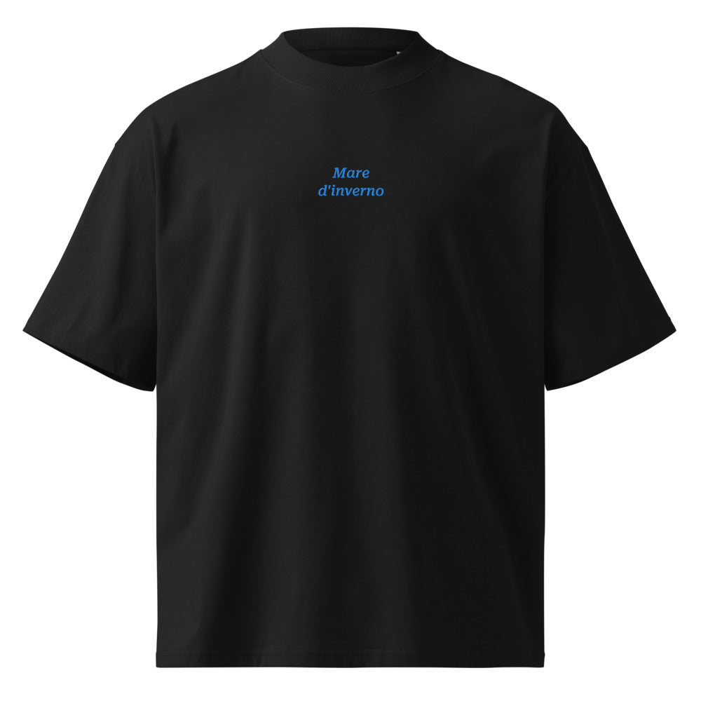 Mare d'inverno — t-shirt oversize nera, ricamo acqua pavone