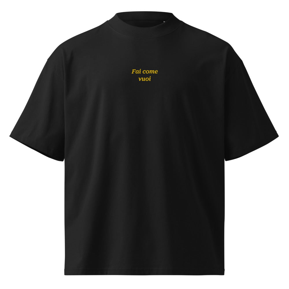 Fai come vuoi — t-shirt oversize nera, ricamo giallo