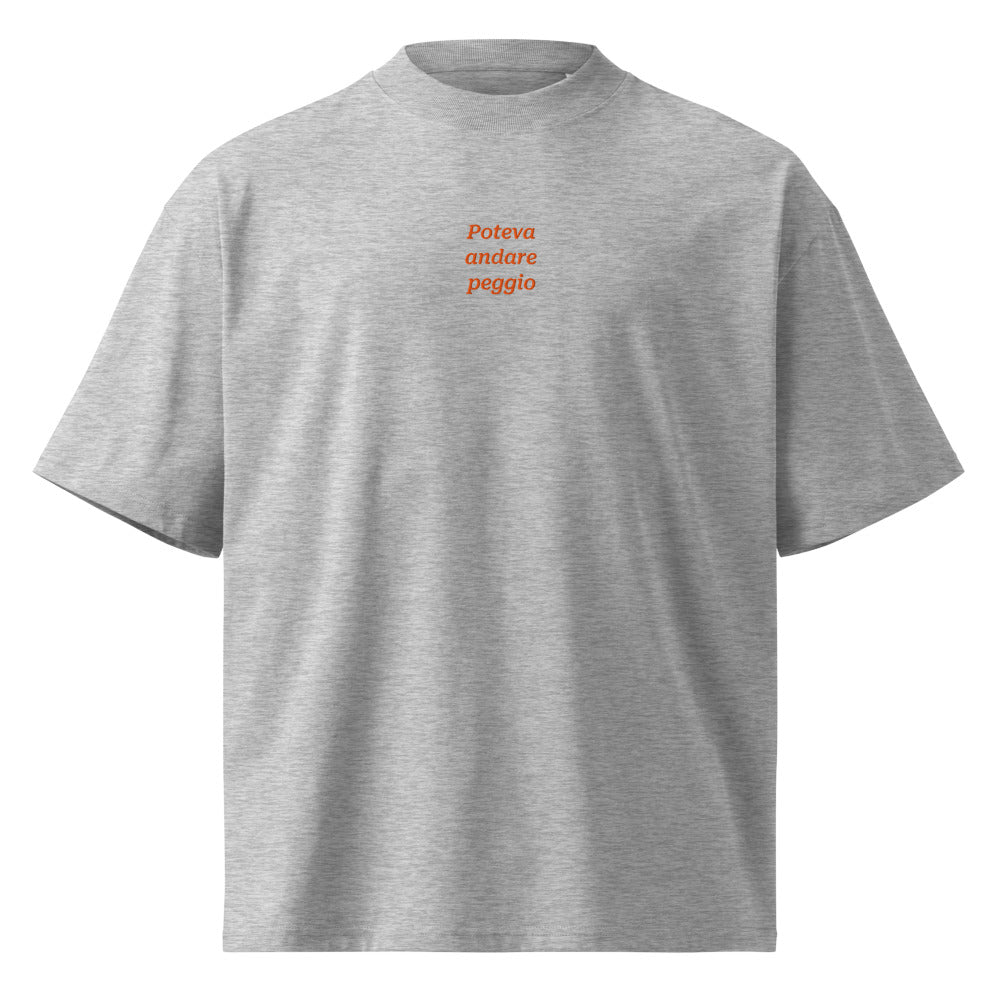 Poteva andare peggio — t-shirt oversize grigia, ricamo arancione