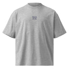 Niente di che — t-shirt oversize grigia, ricamo blu
