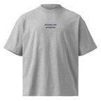 Scendo alla prossima — t-shirt oversize grigia, ricamo blu