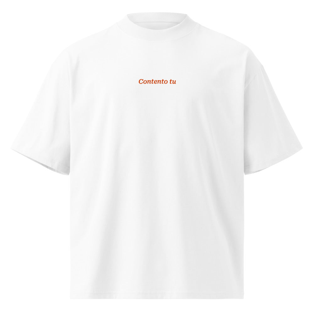 Contento tu — t-shirt oversize bianca, ricamo arancione