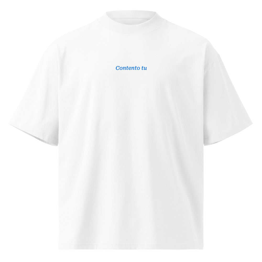 Contento tu — t-shirt oversize bianca, ricamo acqua pavone