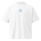 Resto un altro giorno — t-shirt oversize bianca, ricamo acqua pavone