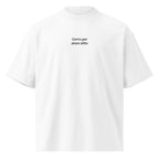 Corro per stare zitto — t-shirt oversize bianca, ricamo nero