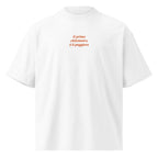 Il primo chilometro è il peggiore — t-shirt oversize bianca, ricamo arancione
